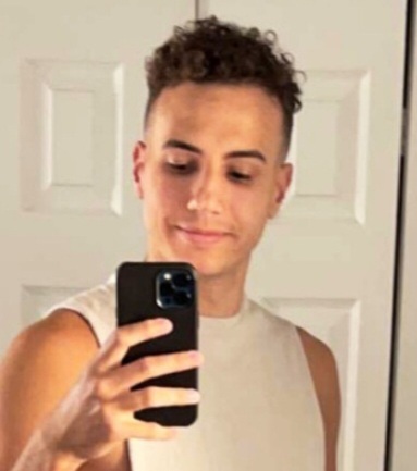 waseem farhat8_KzNMV